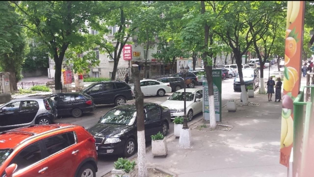 Ultracentral Armeneasca Street Chisinau Eksteriør bilde